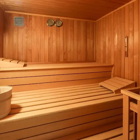 The Waldhaus Modern Retreat Holiday home *